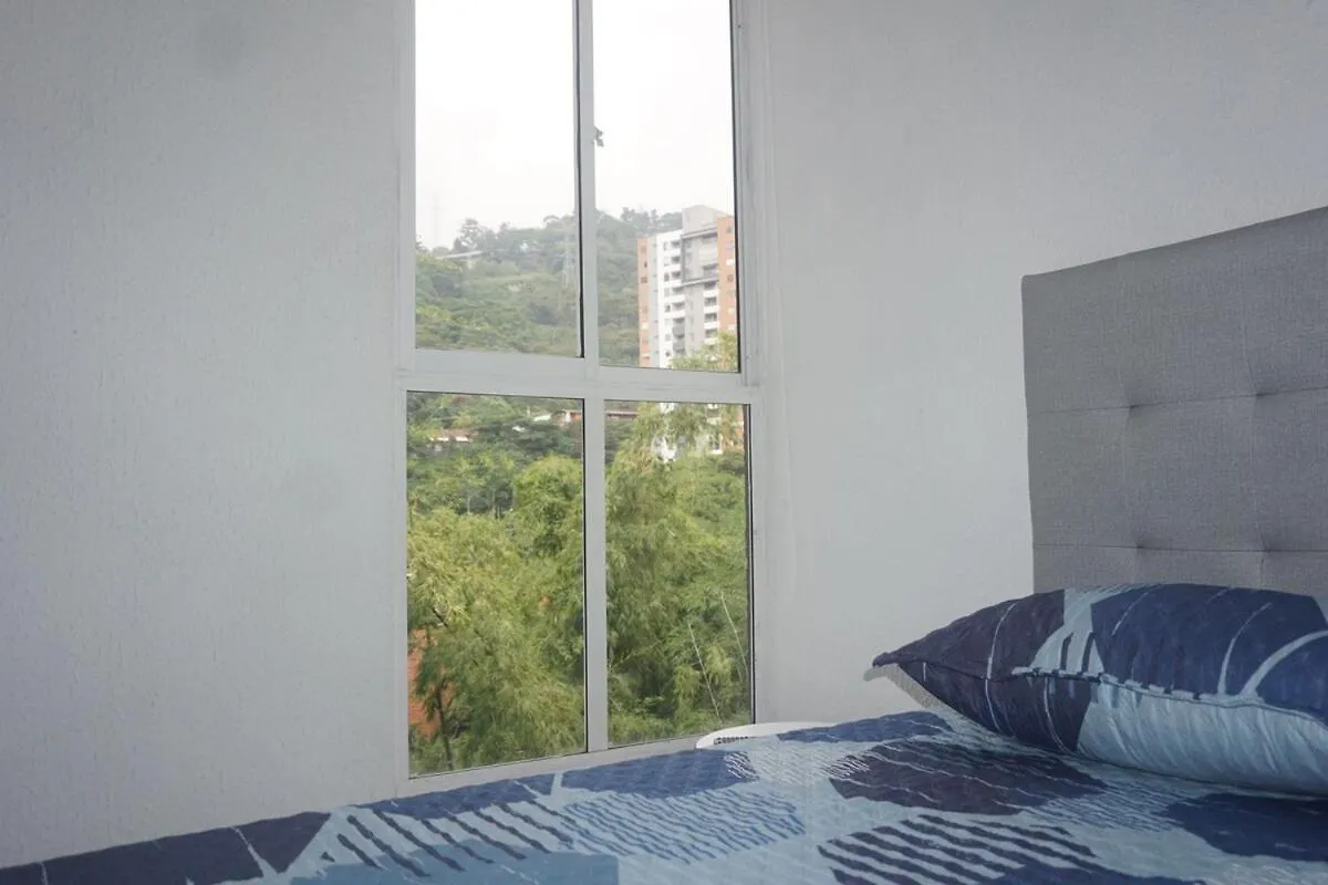 El Poblado, 5 Min From Provenza Apartment Medellin