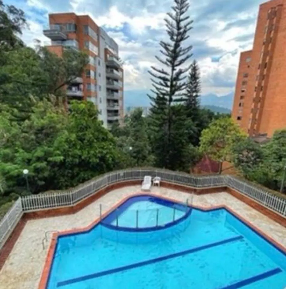 El Poblado, 5 Min From Provenza Apartment Medellin